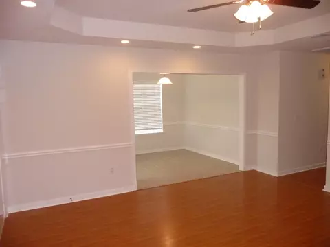 2047 Red Oak Dr, Brandon, MS 39042 photo 3