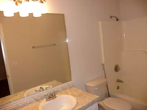 2047 Red Oak Dr, Brandon, MS 39042 photo 12
