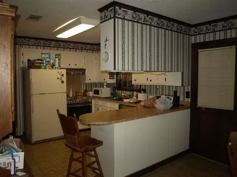 129 Sunset Dr, Florence, MS 39073 photo 8