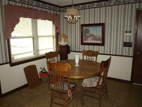 129 Sunset Dr, Florence, MS 39073 photo 6