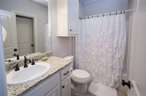203 River Glenn, Jackson, MS 39211 photo 3