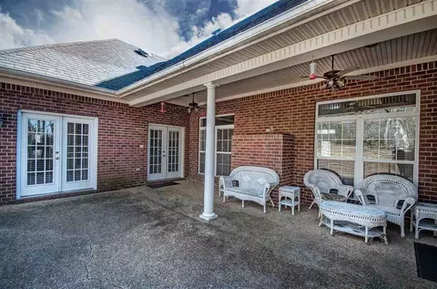 208 N Oak Cv, Terry, MS 39170 photo 4