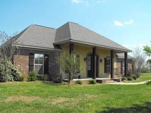 1145 Cindy Dr, Terry, MS 39170 photo 1