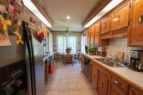 203 Cherry Dr, Brandon, MS 39042 photo 11