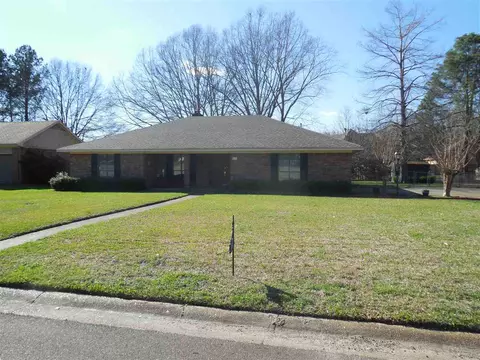 165 Stonegate Dr, Madison, MS 39110 photo 2