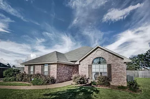 327 Fairview Dr, Brandon, MS 39047 photo 6