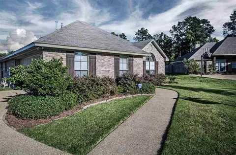 327 Fairview Dr, Brandon, MS 39047 photo 9