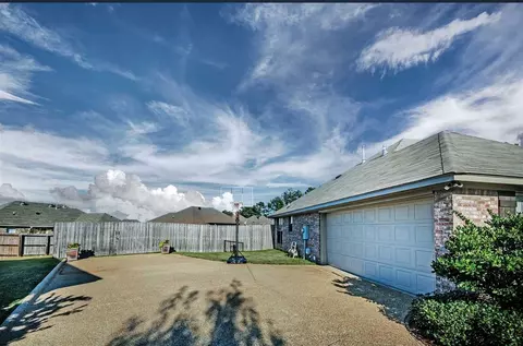 327 Fairview Dr, Brandon, MS 39047 photo 8