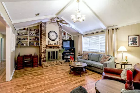 64 Sunline Dr, Brandon, MS 39042 photo 5