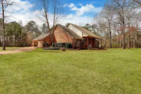 161 Thomasville Rd, Florence, MS 39073 photo 4