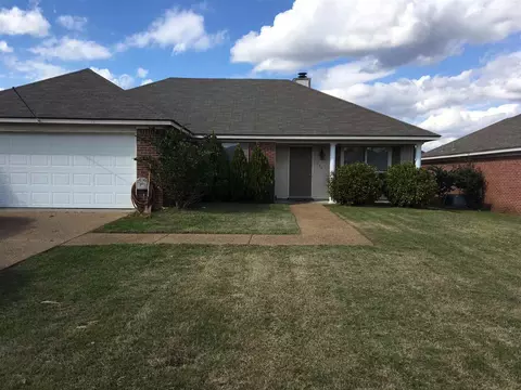 255 August Dr, Brandon, MS 39042 photo 1