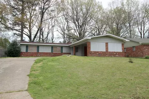 711 Tanglewood Dr, Clinton, MS 39056 photo 2