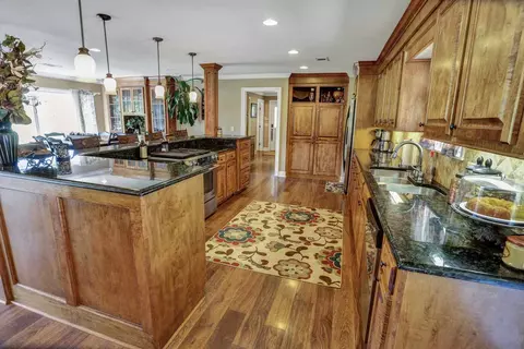 2585 Highway 80, Brandon, MS 39042 photo 17
