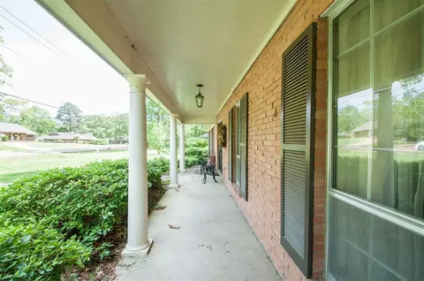34 Crossgates Dr, Brandon, MS 39042 photo 3