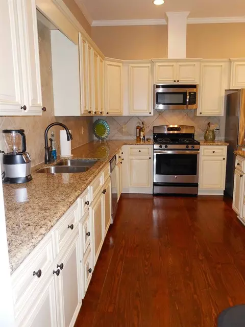 152 Notting Hill Pl, Canton, MS 39046 photo 9