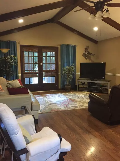 117 Lakeside Dr, Brandon, MS 39047 photo 3