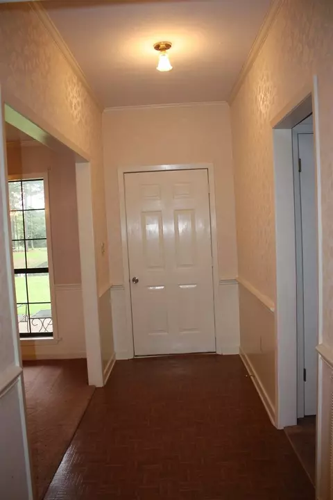 155 Pole Bridge Dr, Brandon, MS 39042 photo 2