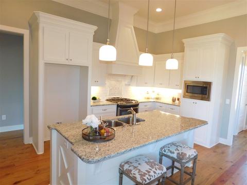 124 Emerald Dr, Brandon, MS 39047 photo 4