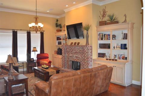 201 Glen Trl, Brandon, MS 39047 photo 3