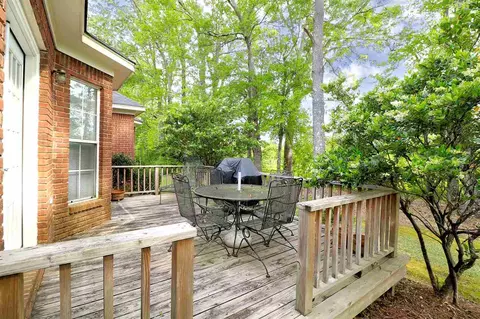 204 Devonport Cir, Raymond, MS 39154 photo 7