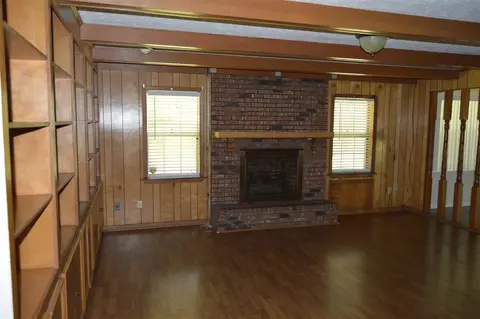 1074 Davis Cv, Jackson, MS 39209 photo 5
