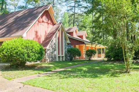 92 Chartres St, Brandon, MS 39047 photo 3