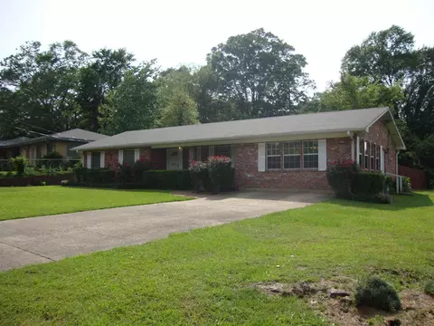 5846 Concord Dr, Jackson, MS 39211 photo 2