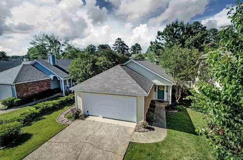 150 Chesapeake Ave, Brandon, MS 39047 photo 1