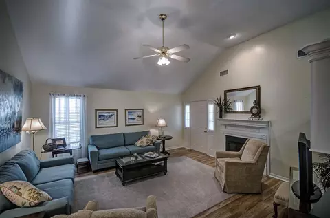 150 Chesapeake Ave, Brandon, MS 39047 photo 6