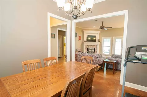 628 Lexington Dr, Florence, MS 39073 photo 6