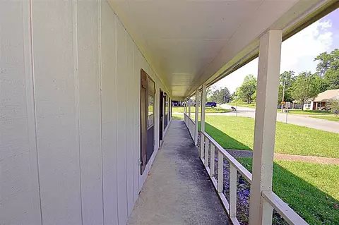5627 Dogwood Trl, Jackson, MS 39212 photo 2