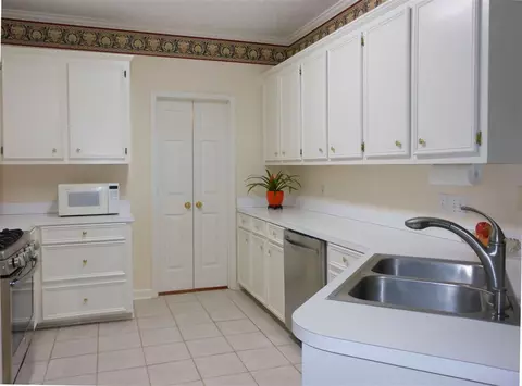 528 Spring Hill Dr, Madison, MS 39110 photo 13