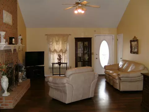 708 Baytree Dr, Flowood, MS 39232 photo 3