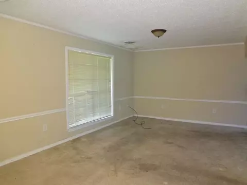519 E Leake St, Clinton, MS 39056 photo 8