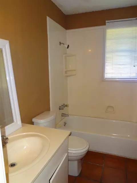 519 E Leake St, Clinton, MS 39056 photo 20