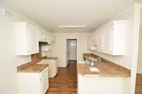 121 Garrett Dr, Terry, MS 39170 photo 5