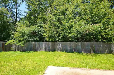 121 Garrett Dr, Terry, MS 39170 photo 9