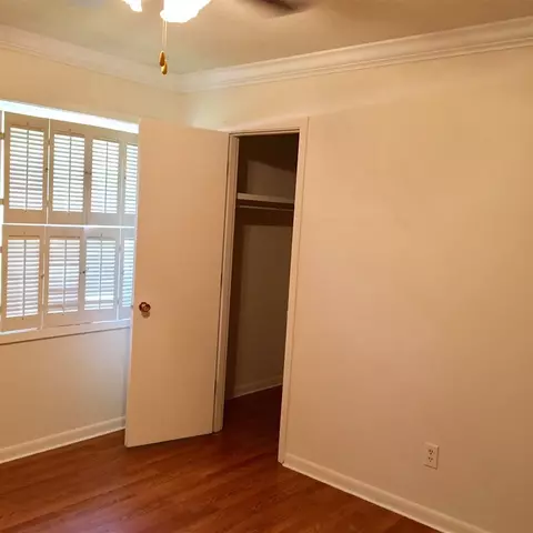 5606 Warwick Dr, Jackson, MS 39211 photo 12