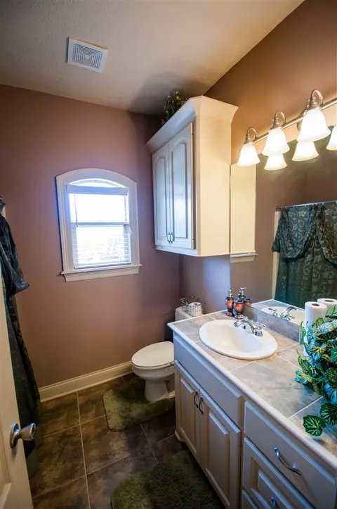 211 Johnston Cv, Byram, MS 39272 photo 27