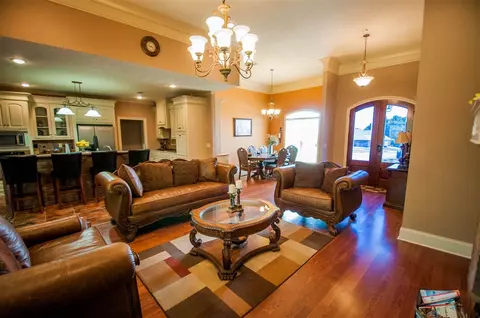 211 Johnston Cv, Byram, MS 39272 photo 10