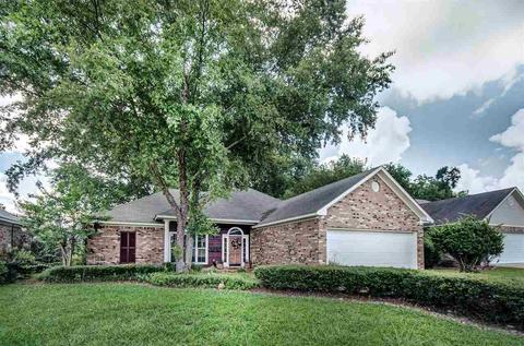 396 Pecan Cir, Brandon, MS 39042 photo 1