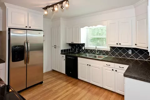 1608 Winchester St, Jackson, MS 39211 photo 11
