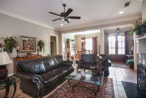 129 Eastside Dr, Brandon, MS 39047 photo 10