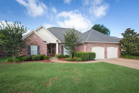 129 Eastside Dr, Brandon, MS 39047 photo 2