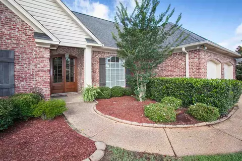 129 Eastside Dr, Brandon, MS 39047 photo 4