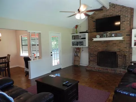 551 Rusk Dr, Brandon, MS 39047 photo 5