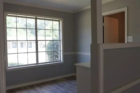 125 Thackery Cir, Jackson, MS 39211 photo 5