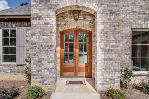 132 Cavanaugh Dr, Madison, MS 39110 photo 2