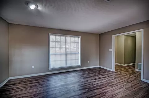 233 Lewis St, Florence, MS 39073 photo 8