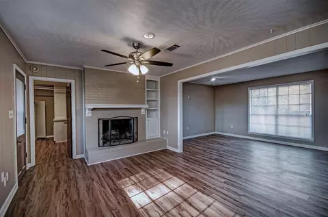 233 Lewis St, Florence, MS 39073 photo 6